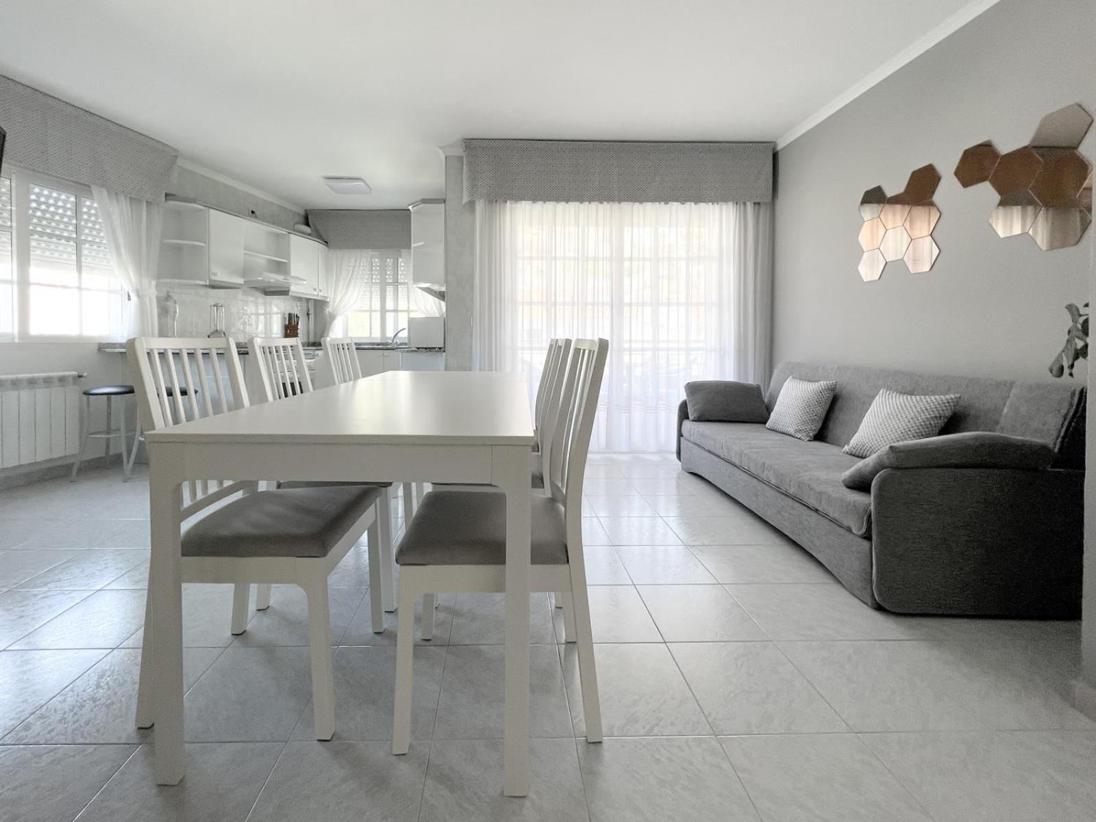 Apartamentos Xulia Raxo Eksteriør bilde